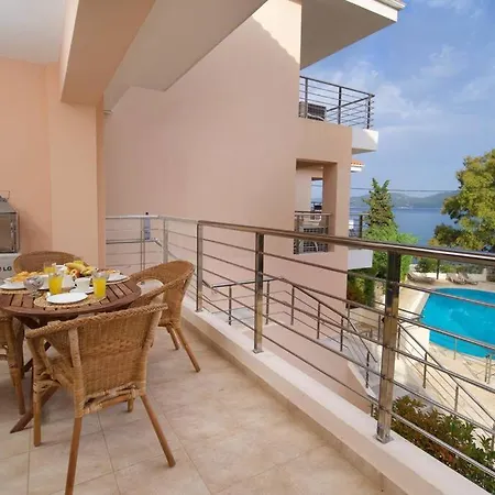 Dioni Luxury With Private Entrance * Karavomylos