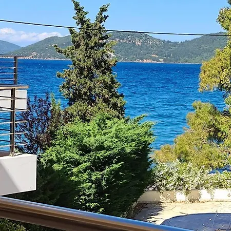 Dioni Luxury With Private Entrance * Karavomylos