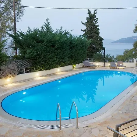 Dioni Luxury With Private Entrance *
